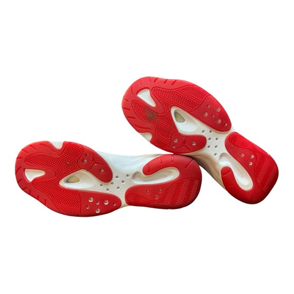 Jordan 11 - Picture 6 of 7